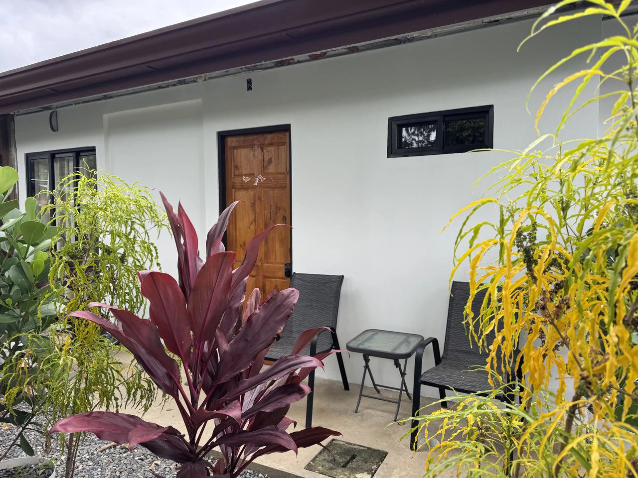 0.11 ACRES – 5 Cabinas Plus Room To Add More In Heart Of Uvita, Walk To Everything!!!! - Gallery image 17