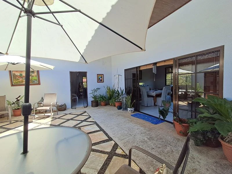 Casa Teresita: Charming 3-Bedroom Home with Garden – 15 Minutes from Sámara - Gallery image 3