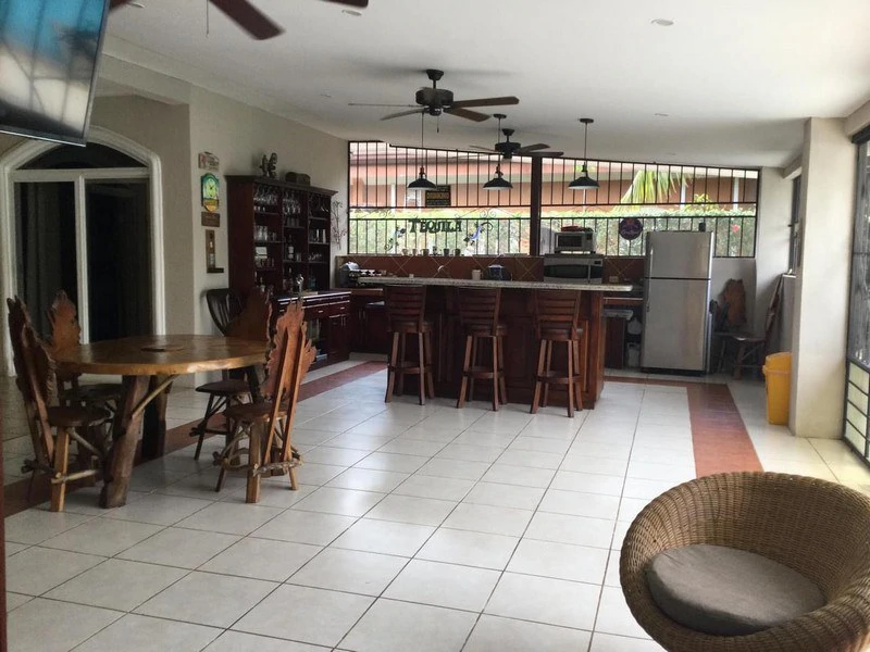Amazing Casa Solara in Bejuco!: Huge home with pool on oversized lot close to the beach! - Gallery image 28