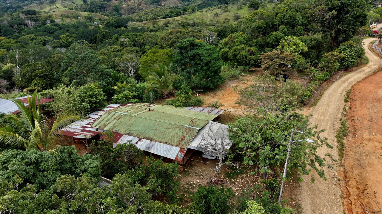 Countryside Home Construction Site For Sale in Centro de Pérez Zeledón - Gallery image 6