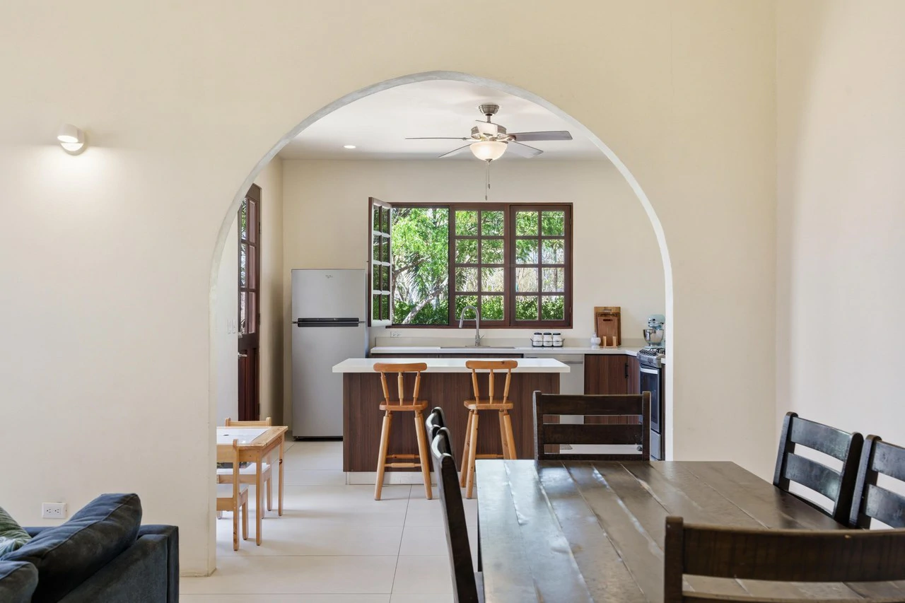 Stella Maris: Tranquil Home Within the Beauty of Altos Los Robles - Gallery image 12