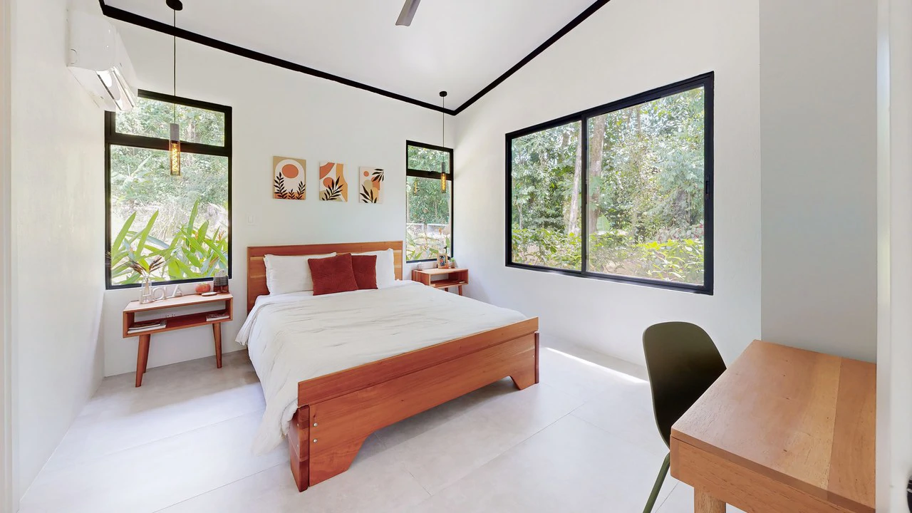 Casa Oropéndula: Modern Jungle Home for Sale Near Dominical, Costa Rica | 3BR, 2.5BA, 3.44 Acres with Creek - Gallery image 8