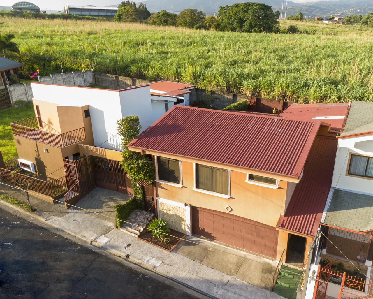 House for sale in Residencial Grecia