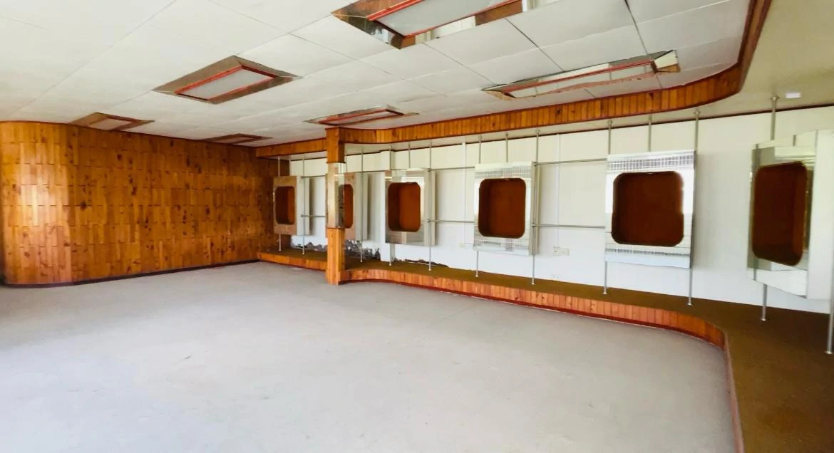 Bargain Commercial property for sale near Sabana San Jose Costa Rica - Gallery image 5