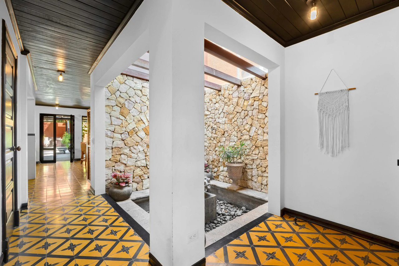 Villa Cerca del Mar 5: Beach House in Highly Coveted and Intimate Development in Tamarindo/Langosta - Gallery image 16