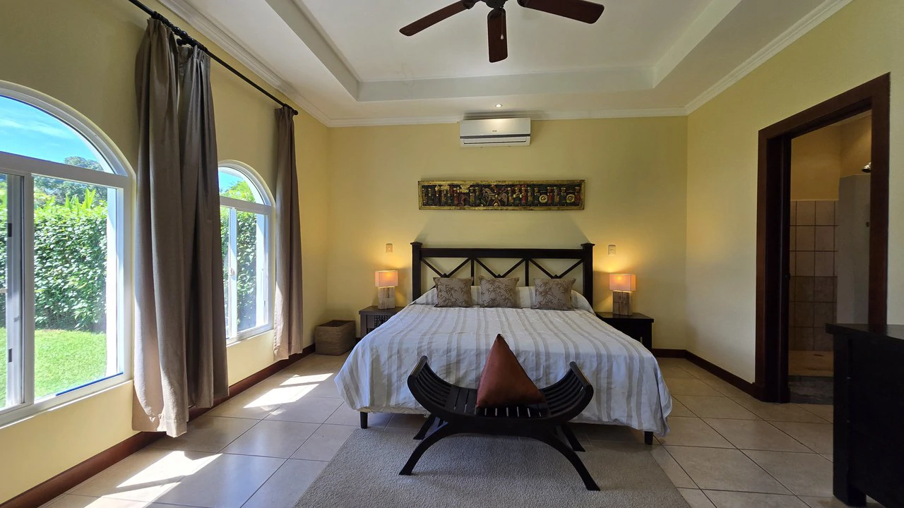 Casa Tropical: Best entry into highly sought after community! - Gallery image 48