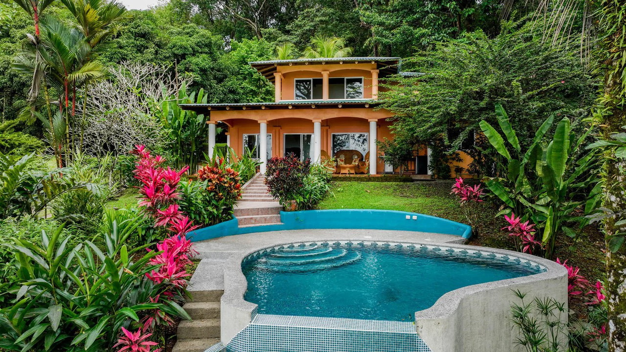 Whale's Tail Ocean View Estate with Extra Lot in Between Uvita and Dominical - Gallery image 2