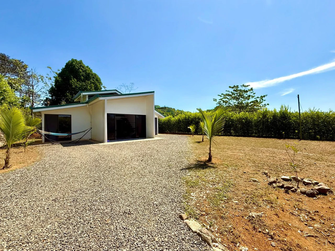 Casa Moderna de Santa Fe de Cóbano: $195,000USD – Affordable Modern Home for Sale Near Santa Teresa - Gallery image 2