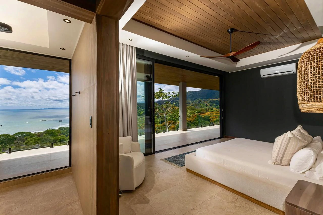 Luxurious 5 Bedroom Coastal Estate Dominical - Gallery image 30