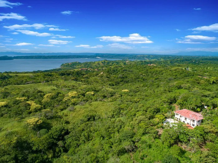 Great Opportunity - Property for Hotel or Retirement farm