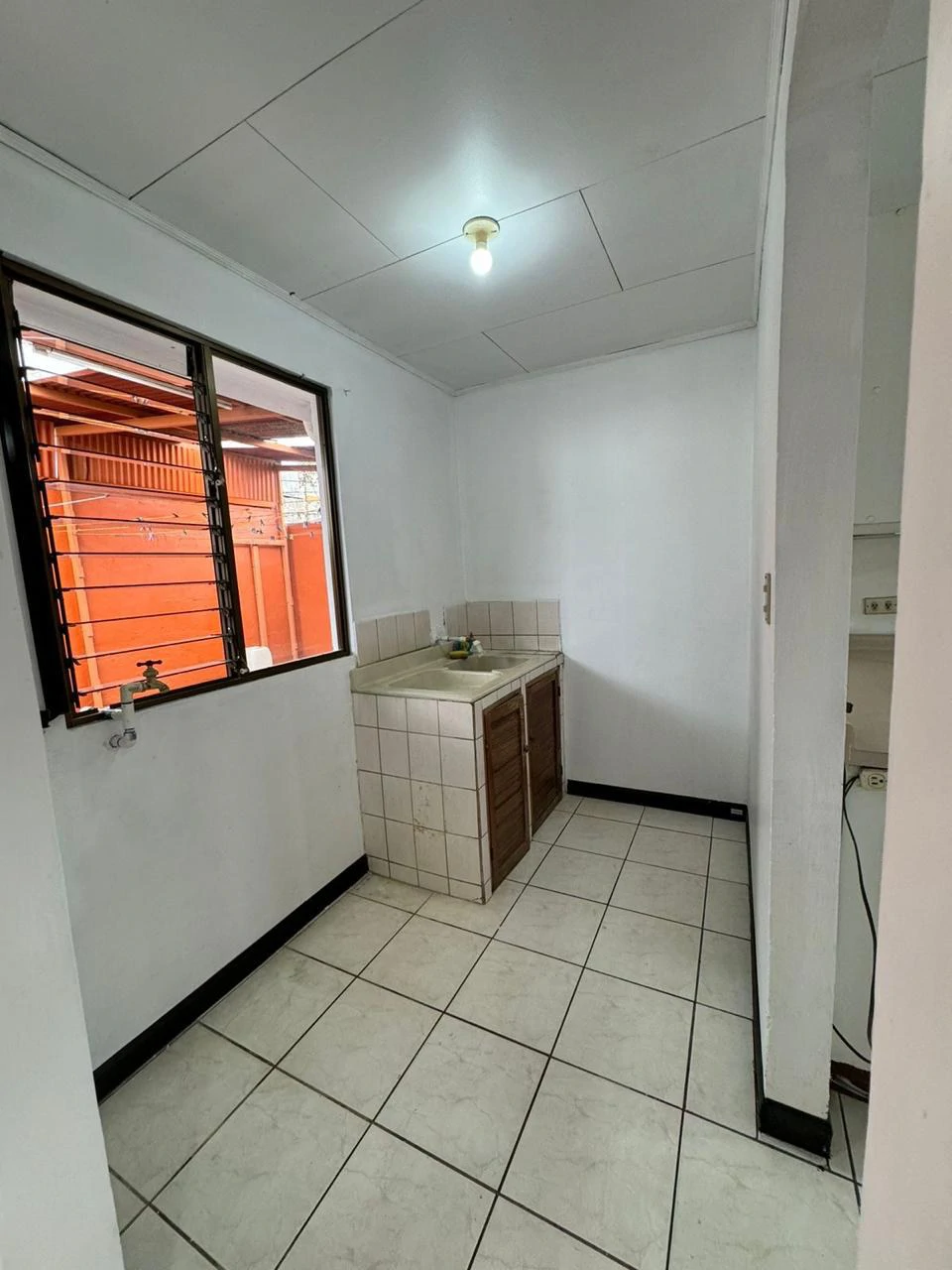 HOUSE FOR SALE IN RESIDENTIAL LISBON - Gallery image 6