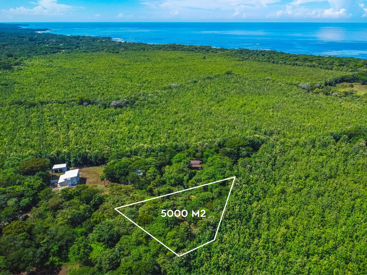 Residential Lot in Rancho Tranquilo