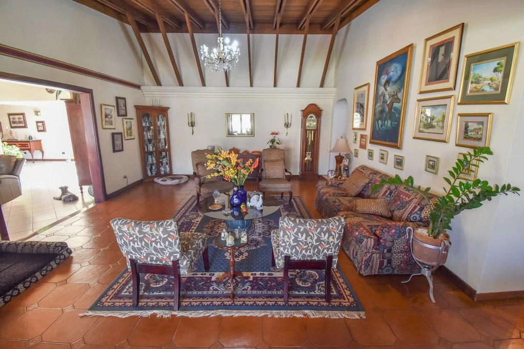 House For Sale in Bosques de Doña Rosa - Gallery image 13