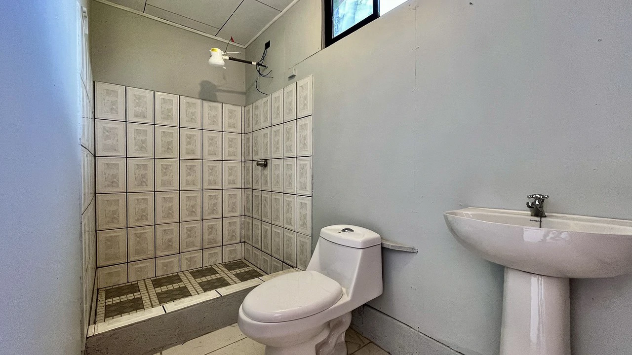 House For Sale in Daniel Flores - Gallery image 20