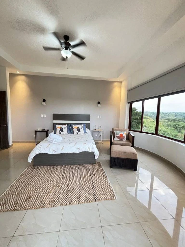 Incredible Casa Blanca in Monterrey: Pool and Huge Land Near the Beach! Financing Available - Gallery image 5