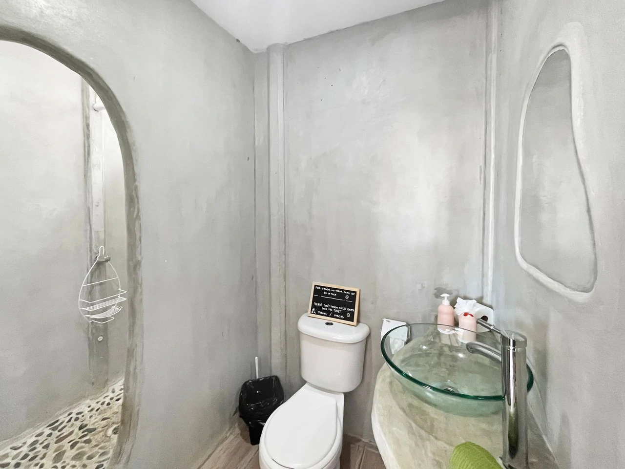 ID: Cahuita Multi Unit Rental Property - 5 Studios, 650m to the Beach - photo 18