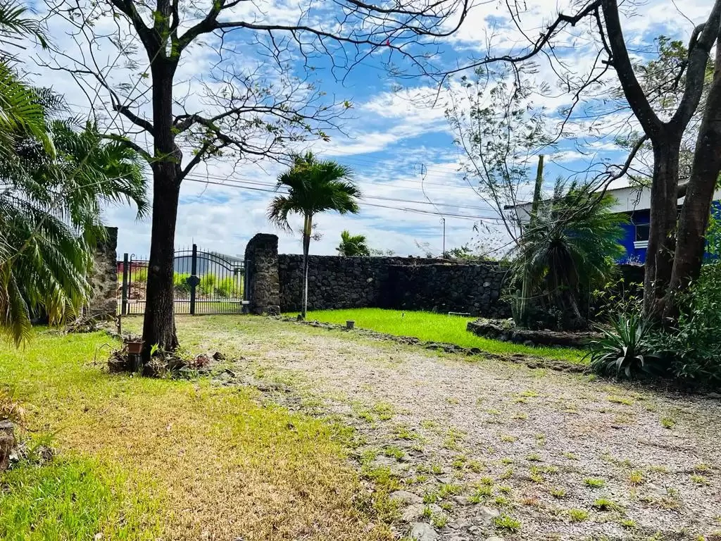 Countryside House For Sale in Liberia - Gallery image 6