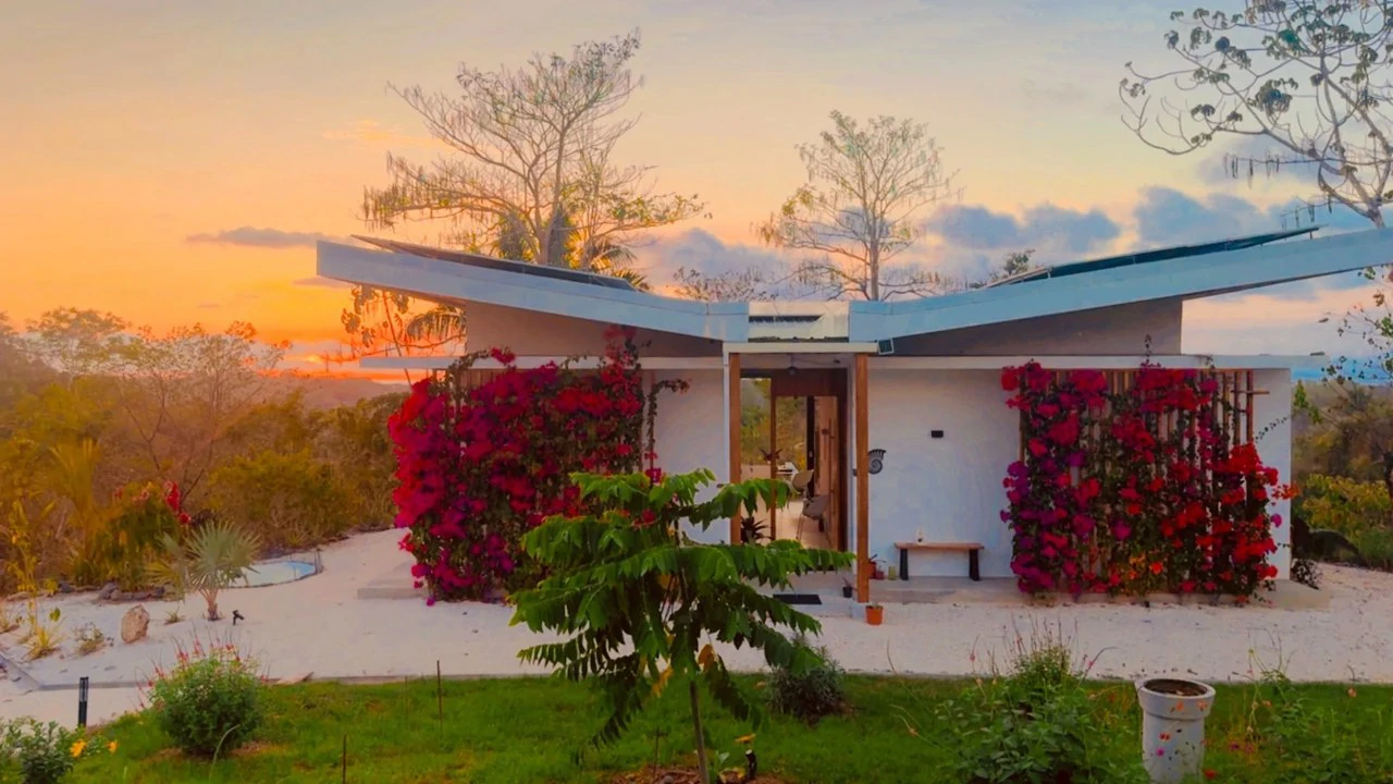 The Ark: $1,390,000 USD Luxury Jungle Estate with Guest House in The Ark Community, Santa Teresa Costa Rica - Gallery image 68
