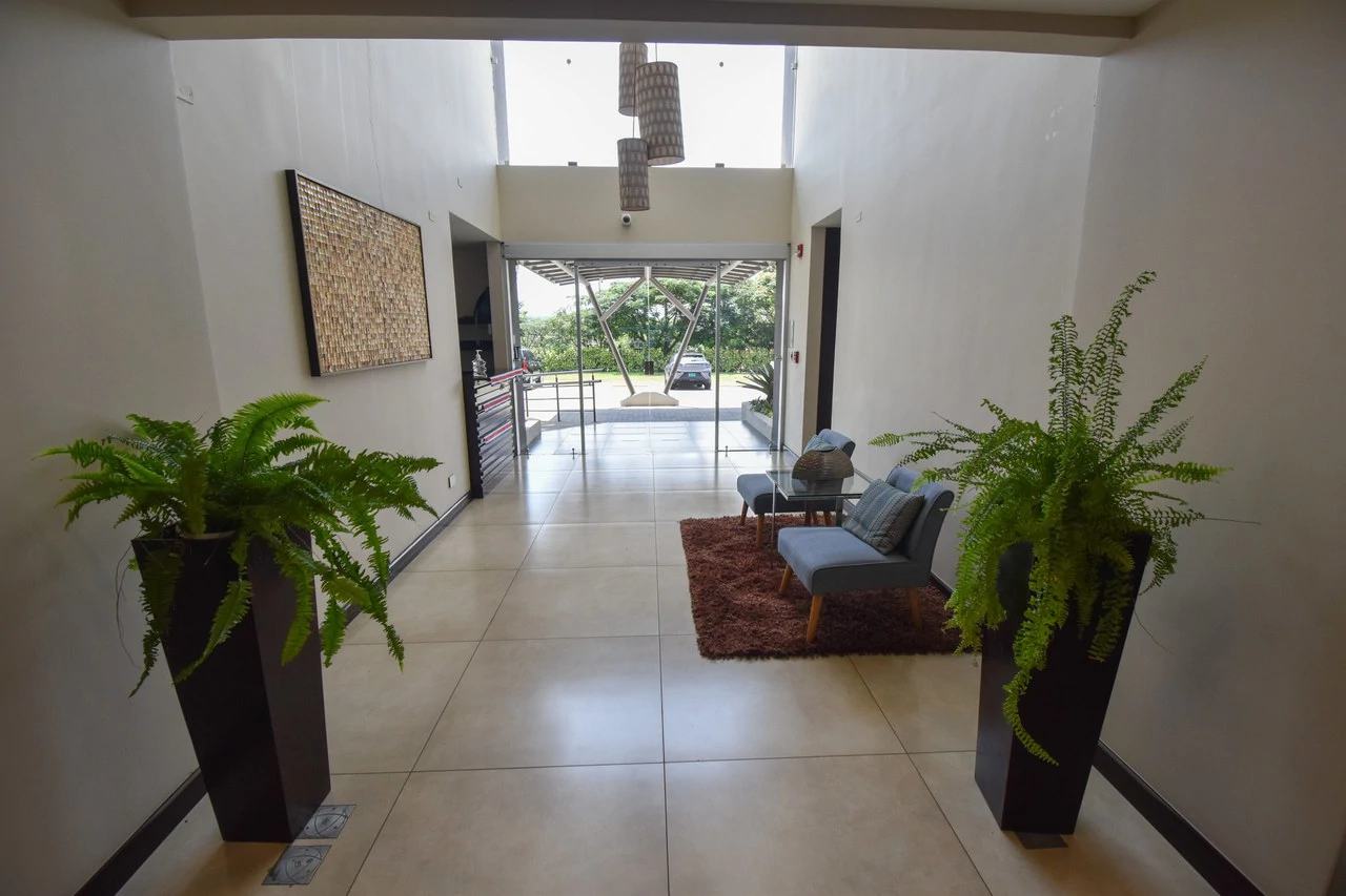 Apartamento de 2 Habitaciones + Sala de TV en Torres de Velarde Heredia: Apartment For Sale in Barreal - Gallery image 23