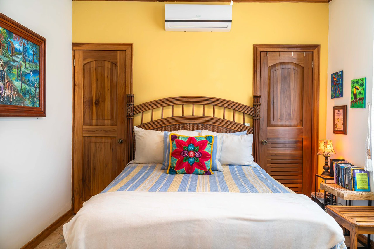 Stunning Tropical Home in Gated community with Hundreds of fruit trees: Mountain House For Sale in Naranjito - Gallery image 22