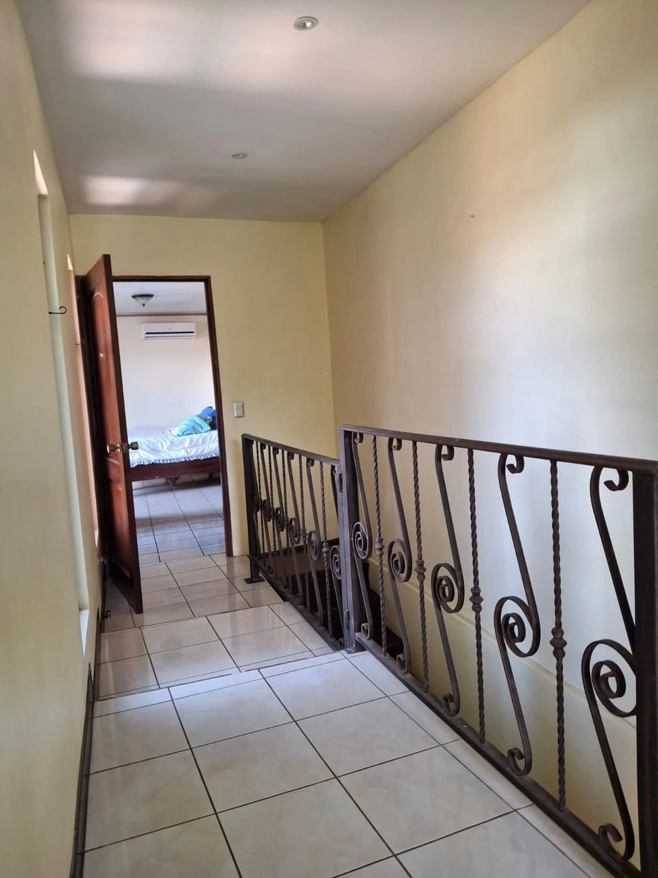 Casa Naranjales: 5 bedroom 2 story home in central Grecia - Gallery image 9