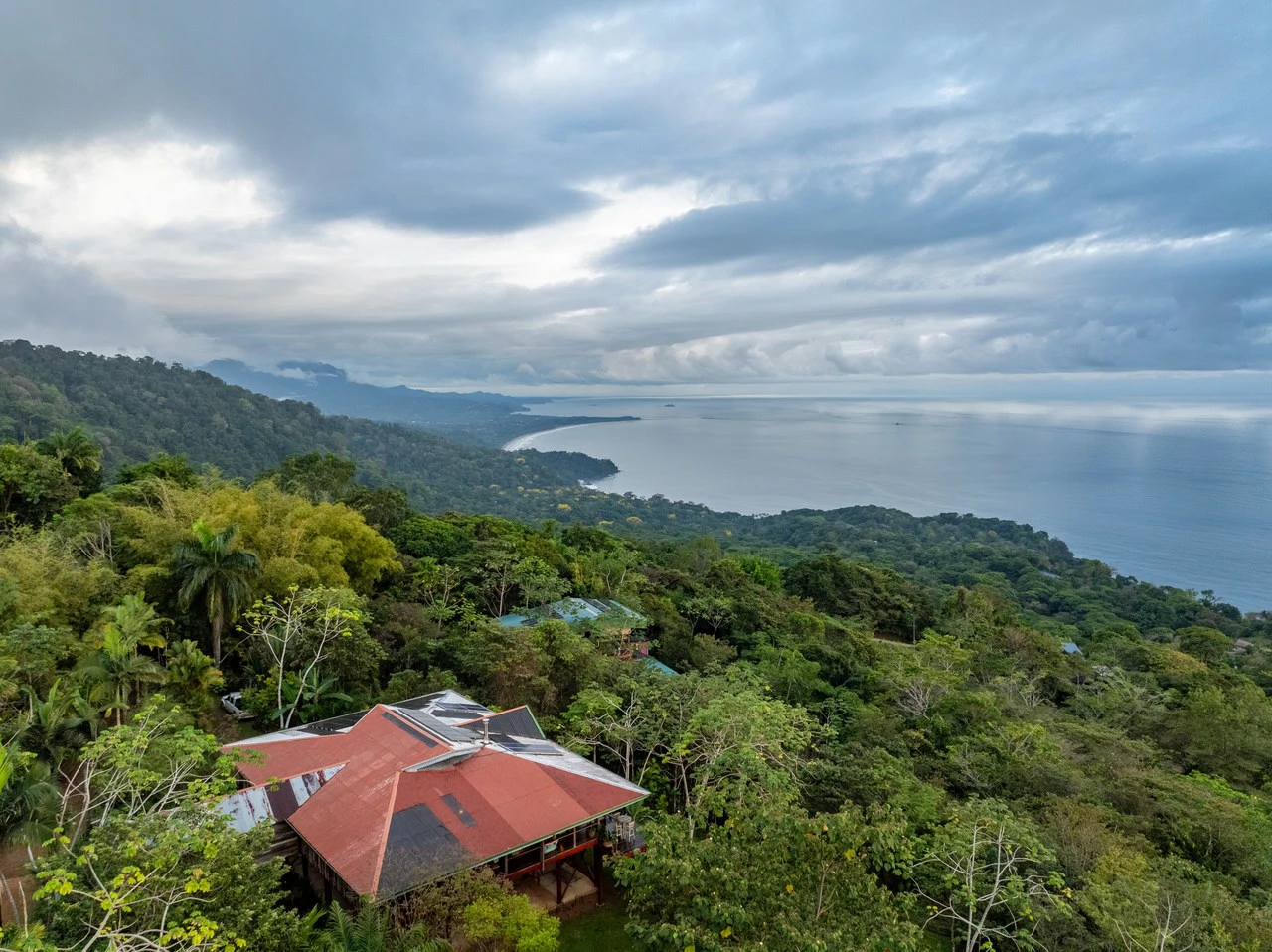 Ocean View Clean Energy Home in the Heart of Escaleras Dominical - Gallery image 6