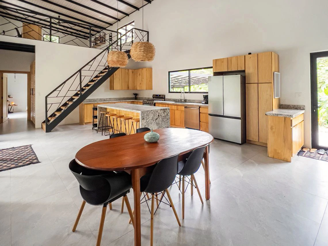 Casa Kapacha: Modern Family Oasis in Samara Woods – 4 Bedrooms, 3 Bathrooms and Swimming Pool, Just 6 Minutes from the Beach - Gallery image 16