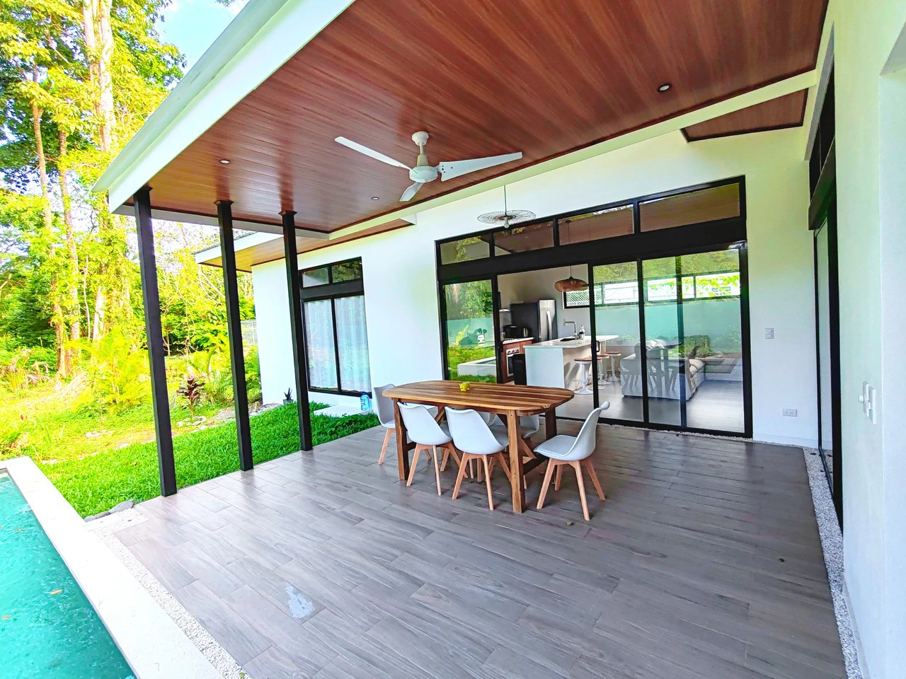 ID 4205: Modern Three-Bedroom Villa with Private Pool – Playa Negra, Puerto Viejo, Costa Rica - Gallery image 5