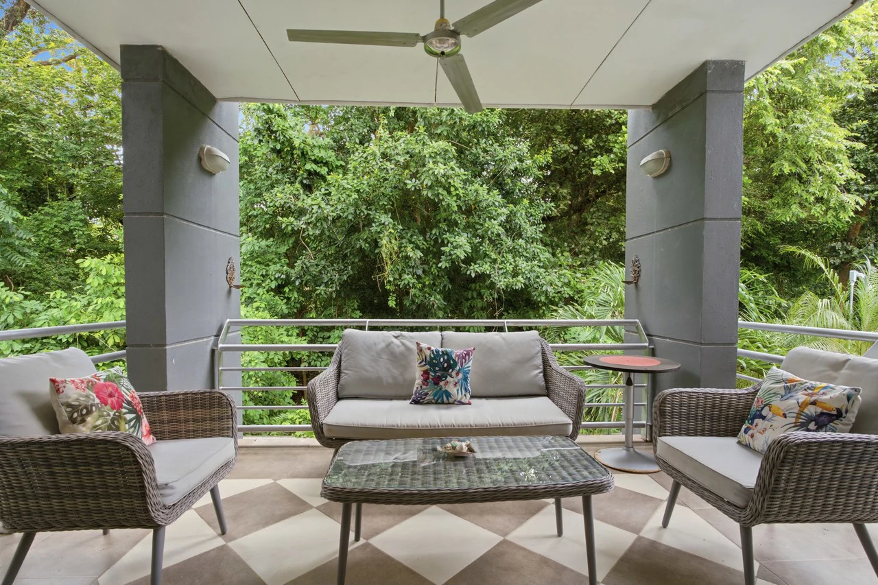Casa Blanca #8: Spacious 3-Bedroom Condo in Surfside Estates Near Playa Potrero Beach - Gallery image 8