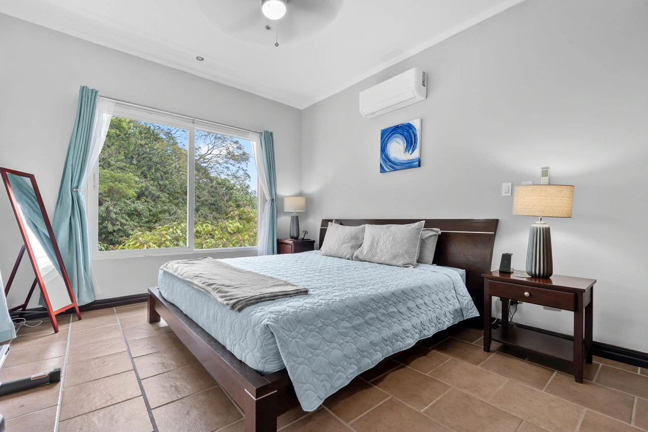 Surfside Tower 301: Third-Floor Condo Just Steps from the beach - Gallery image 11