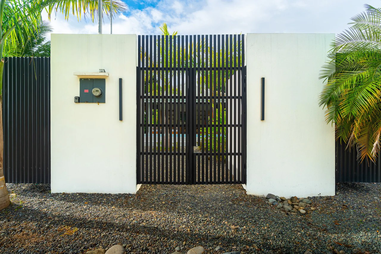Income Ready Boutique Investment near Whale's Tail Beach - Gallery image 15