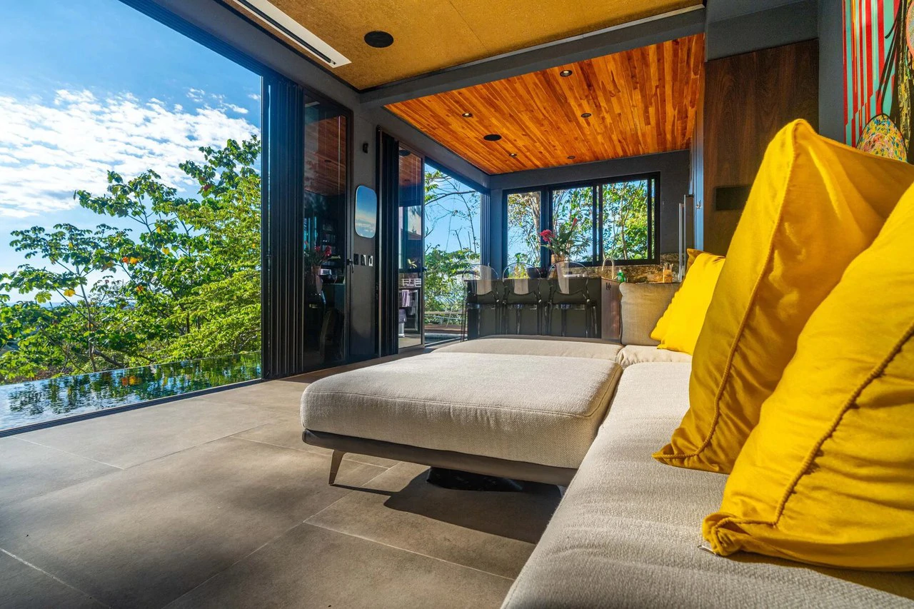 Casa Moon Diablo: Iconic Ocean View Luxury Estate with Infinity Pool, Rooftop Patio, Gym & Sauna in Manuel Antonio - Gallery image 48