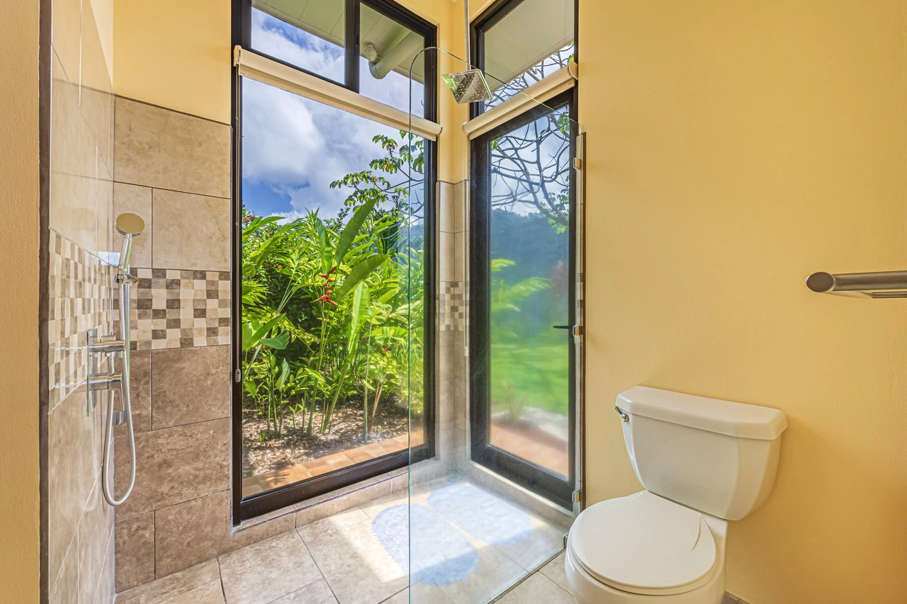 Luxury Ocean View Home with Infinity Pool in Hills of Portalon – Move-In Ready - Gallery image 41