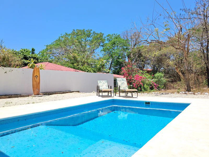 Casa Blanca: Urgent Sale -Single-Story Home with Pool and Expansion Potential - Gallery image 3