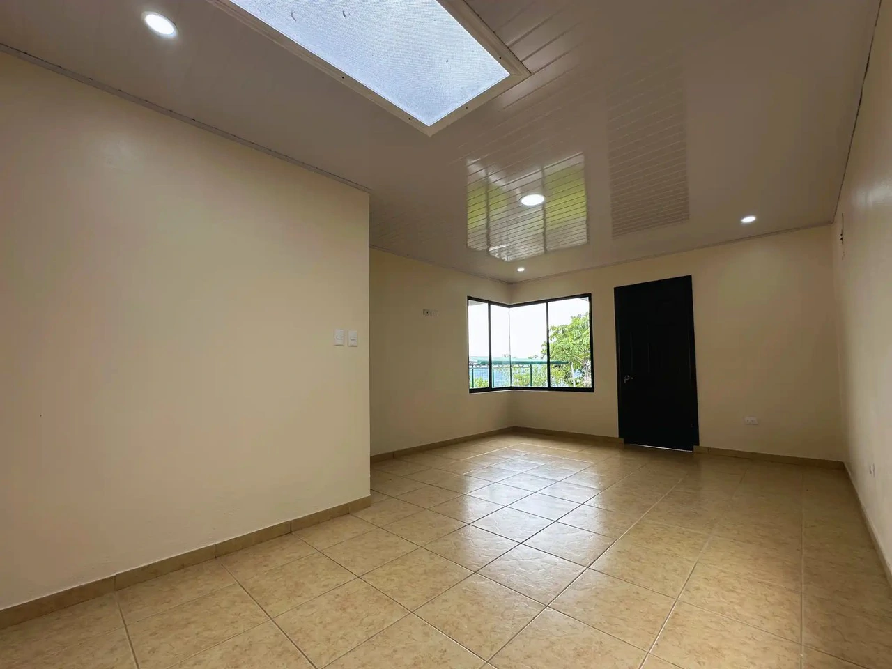 Large house with views for sale in the Sarchí area - Gallery image 8