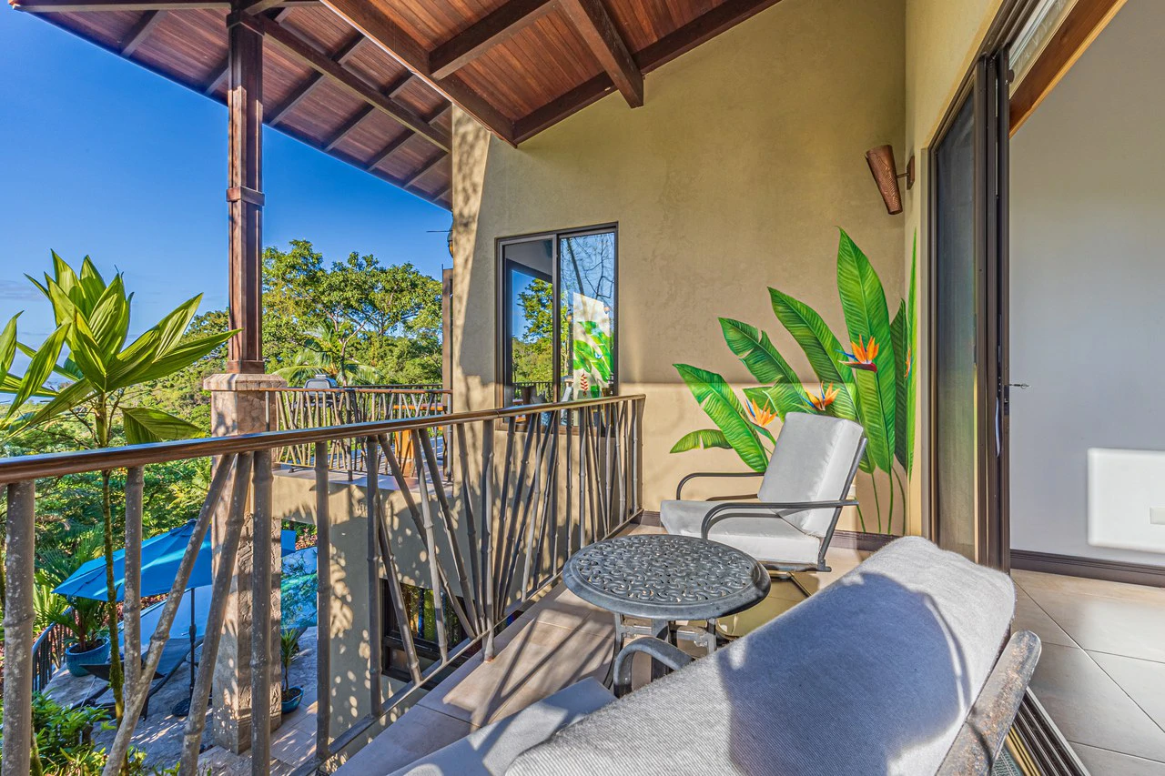 Luxurious Coastal Retreat with Ocean Views in Uvita, Costa Rica - Gallery image 12