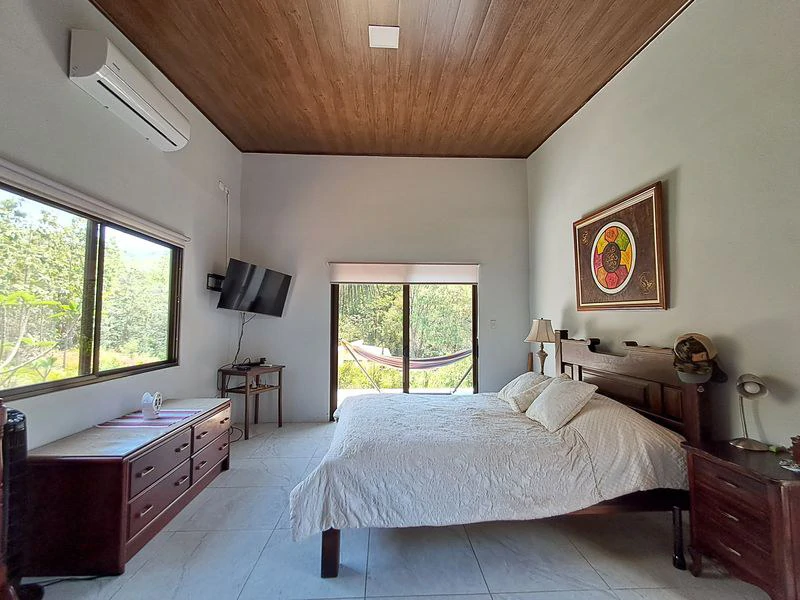 Casa Teresita: Charming 3-Bedroom Home with Garden – 15 Minutes from Sámara - Gallery image 12