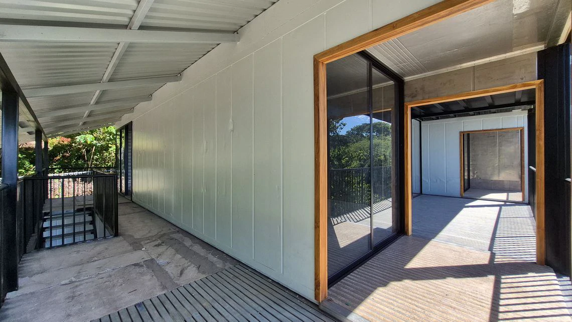Casa Flex: Modern Tropical Container Home with Spectacular Ocean Views – 85% Completed, Ready to Finish Your Way - Gallery image 17