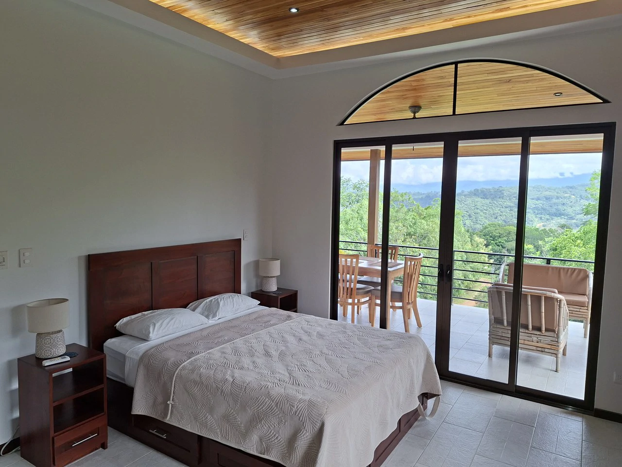 HOLOS Community Modern 2-Bedroom Mountain Home with Diamante Waterfall Views - photo 22
