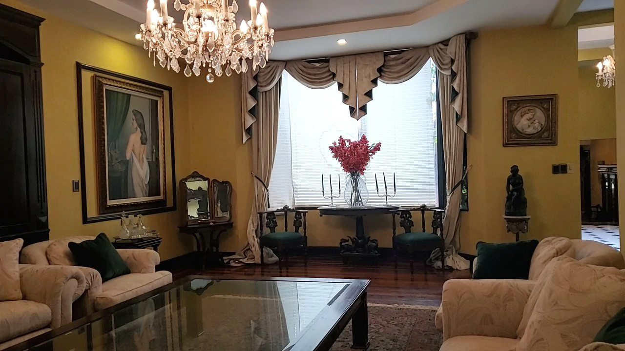 Villa For Sale in San Luis - Gallery image 8