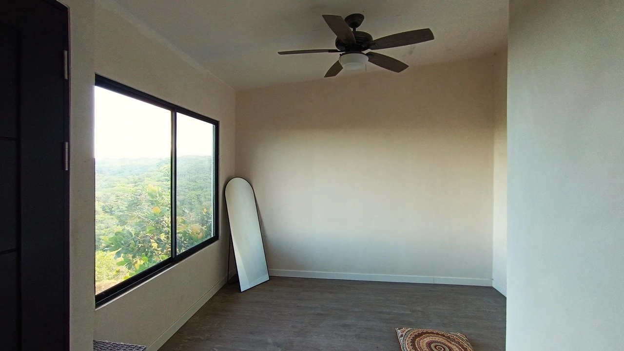 Hill top house with amazing sunset views GB0125: Peaceful Retreat with developing Potential: Property with 2 Homes and Panoramic Views in Guayabo de Bagaces - Gallery image 4
