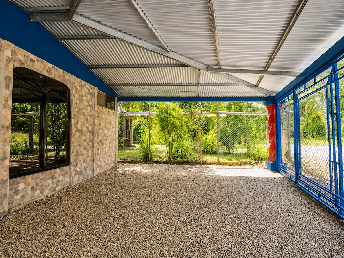 3 Bedroom Home Near Puerto Jiménez - Gallery image 4