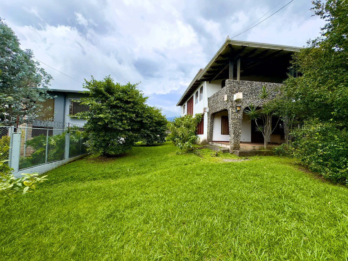 Casa Antigua: Beautiful old fashioned house with great piece of land in Barva Heredia - Gallery image 7