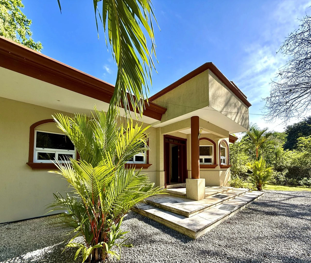 CASA LUNA y SOL: $350,000 USD Home in the Jungle, Very Private but still close to everything - Gallery image 34