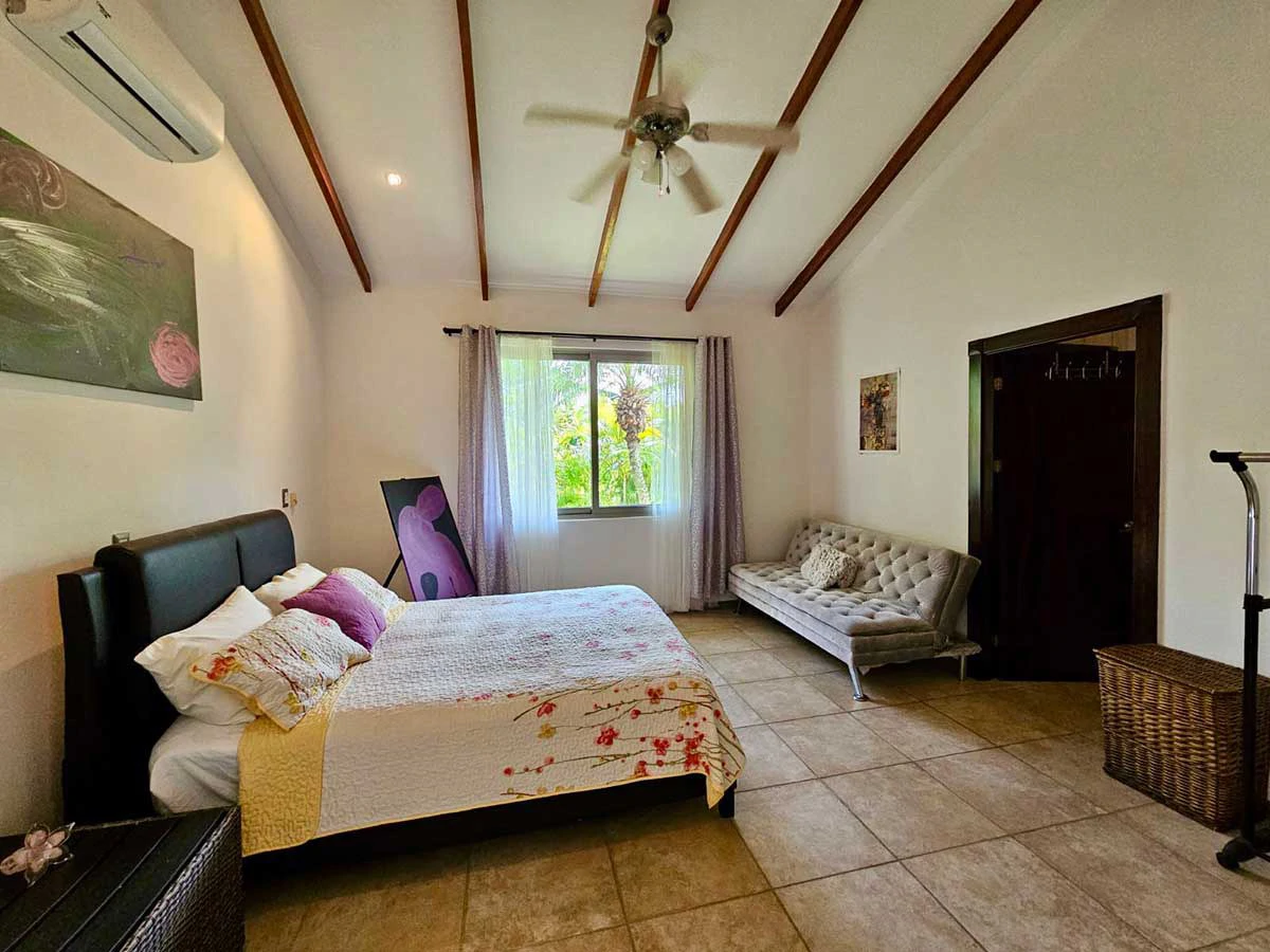 ID 4200: Villa Oasis del Golf: Exceptional Golf Course Living in Los Delfines Golf & Country Club - Gallery image 12