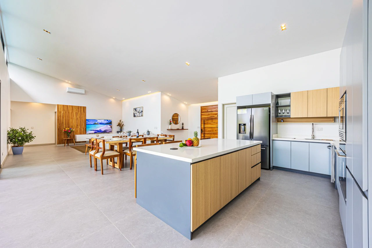 Luxury, Comfort & Investment Potential – Ocean-View Home in Uvita - Gallery image 8