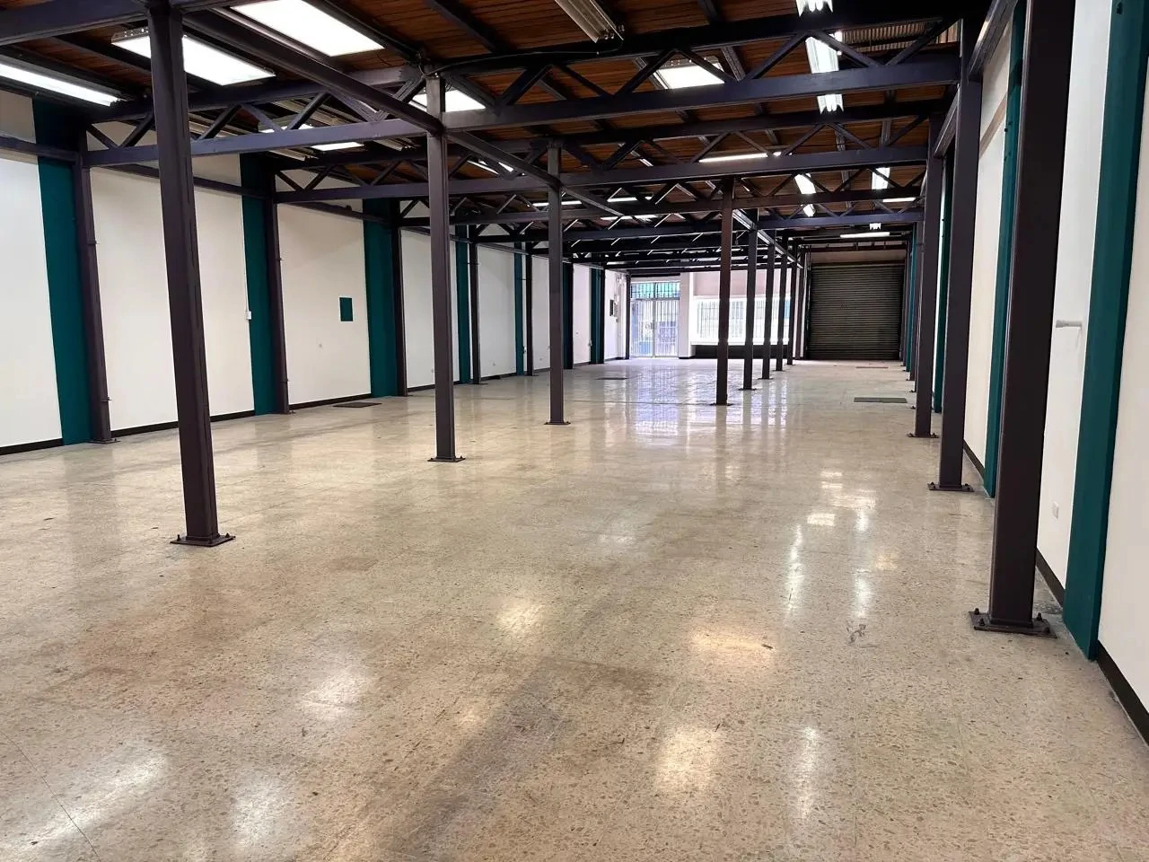 High-Impact Commercial Building in Downtown San José 698 m² of Construction | Catedral District | ZC-2 Zone - Gallery image 8