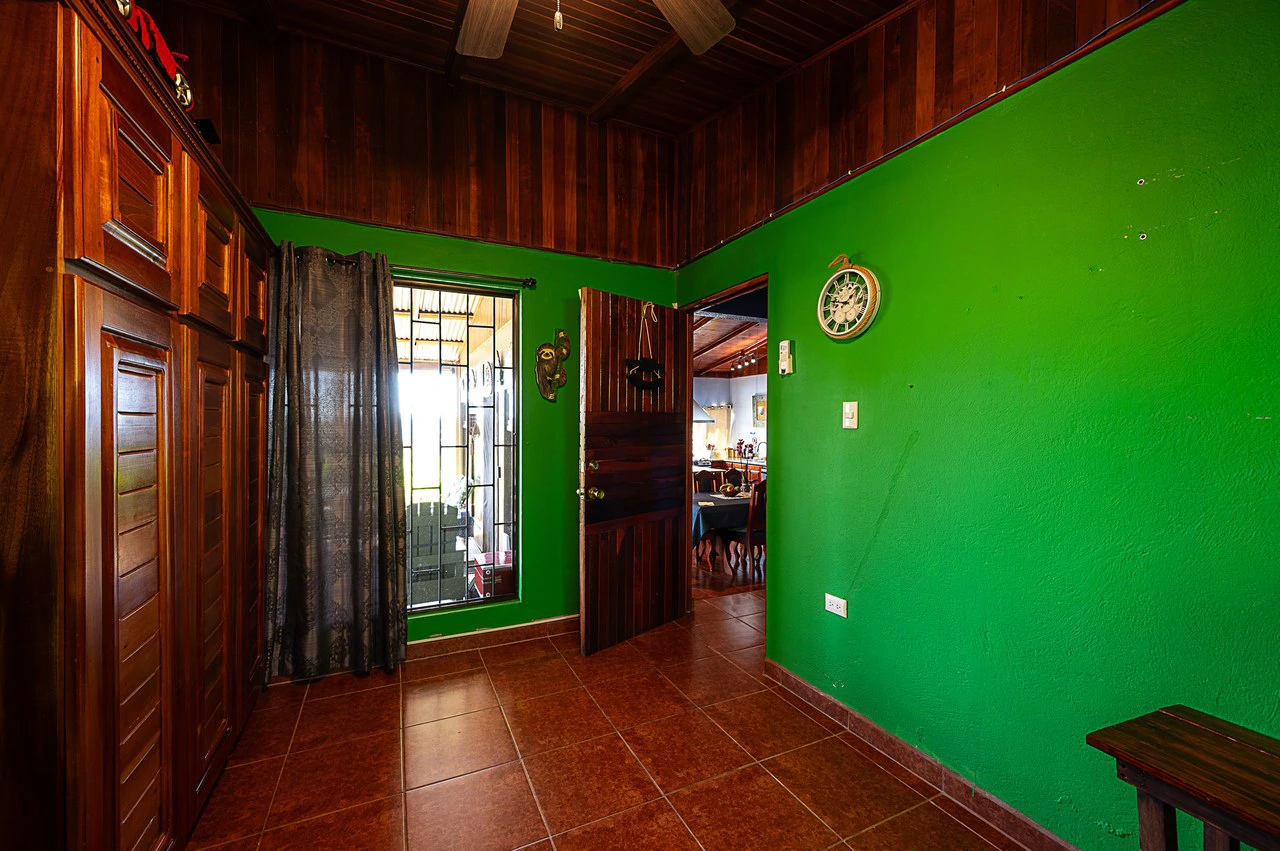 Harmony Haven: Lake Arenal View Home and Guest Casita - Gallery image 7