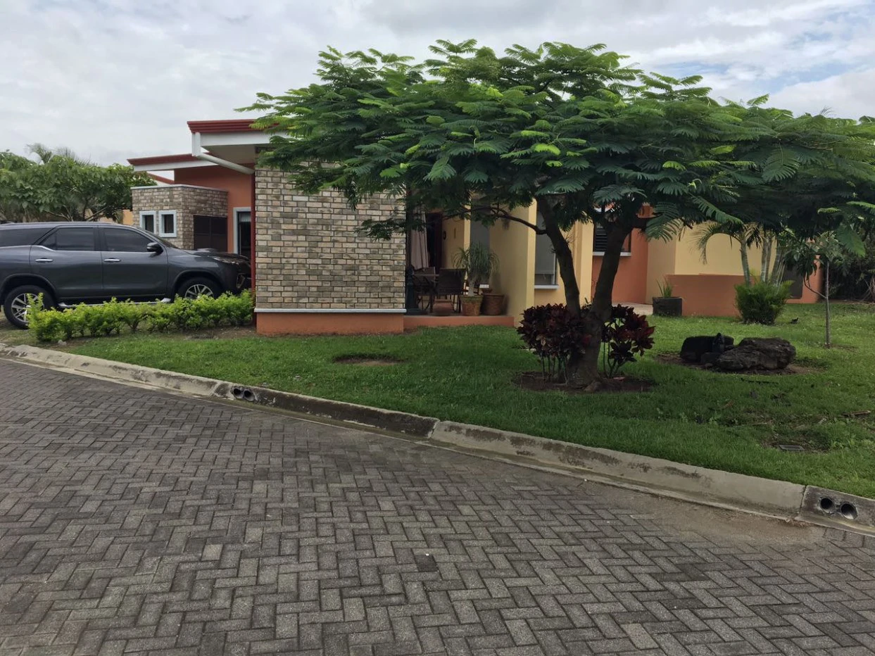 House For Sale in Piedades - Gallery image 4