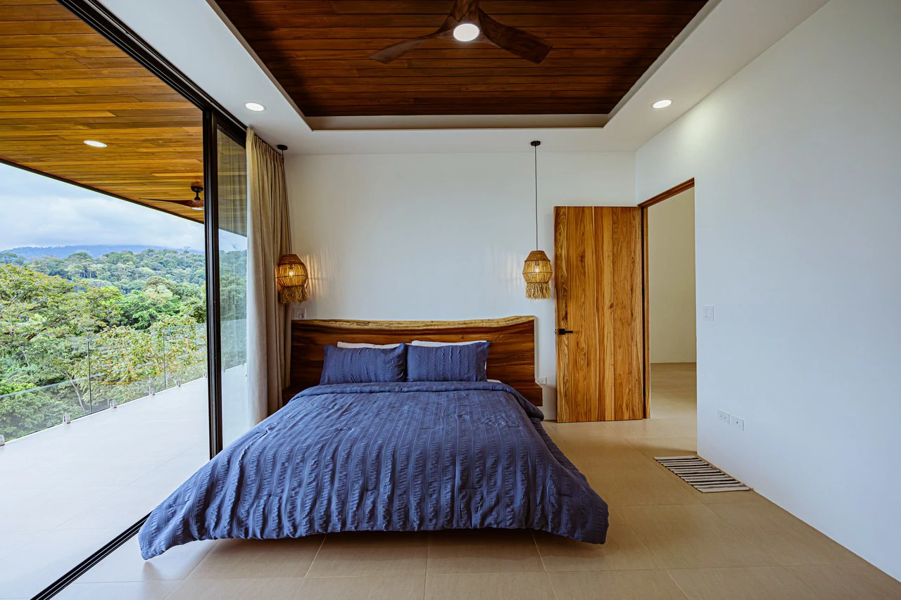 Casa Las Brisas Stunning Whale’s Tail Ocean View Home in Uvita - Gallery image 56